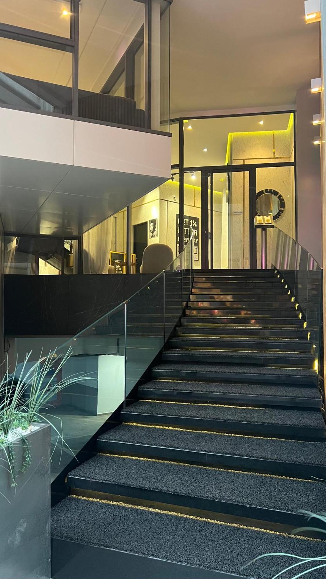 Zen Suites Hotel Massira 卡萨布兰卡 外观 照片